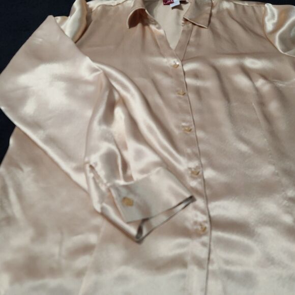JM Collection Womens Button Up Blouse Gold Size 12 100% Polyester Long Sleeve - Picture 12 of 12